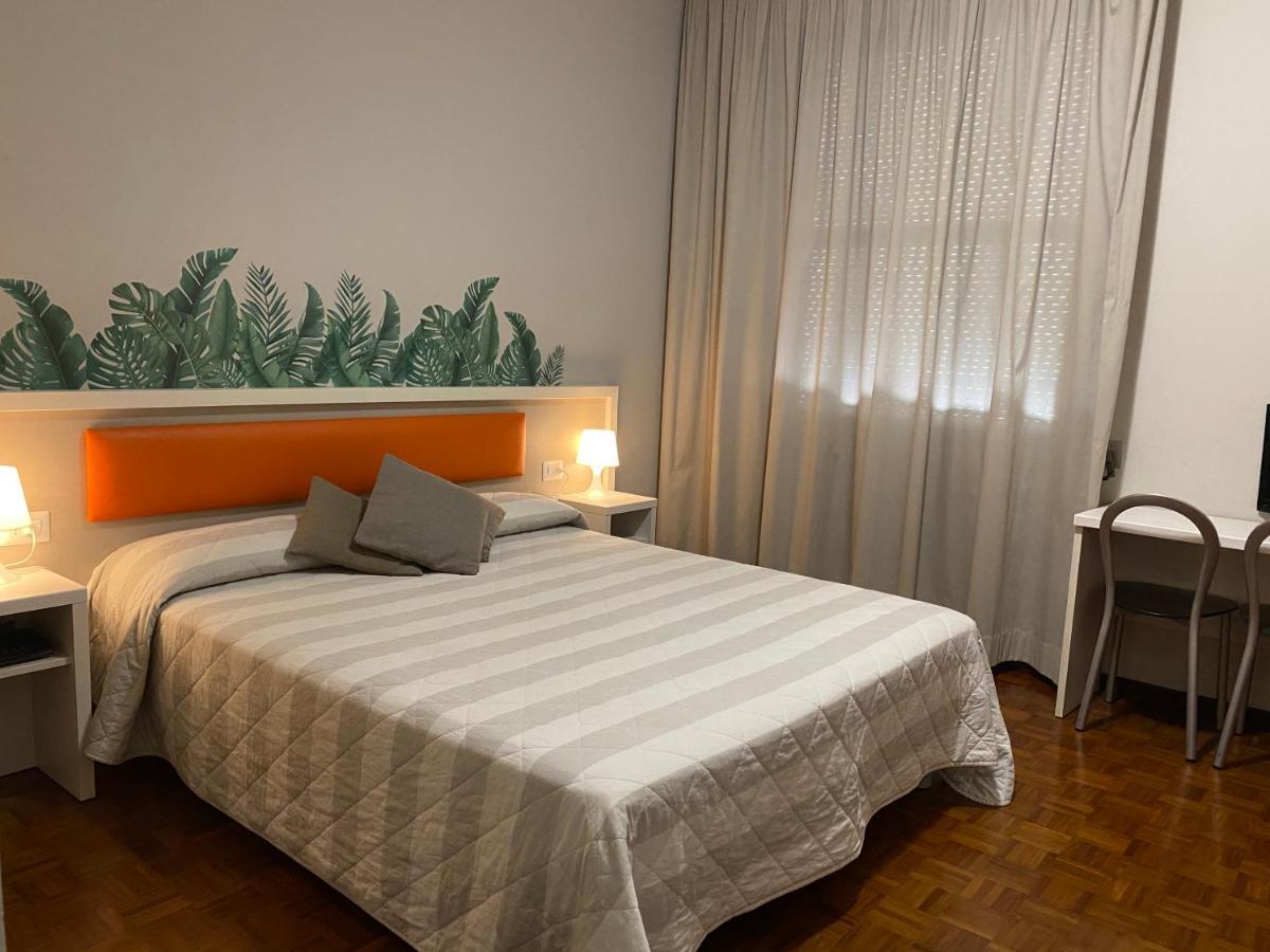 Hotel Due Giardini Мілан Екстер'єр фото