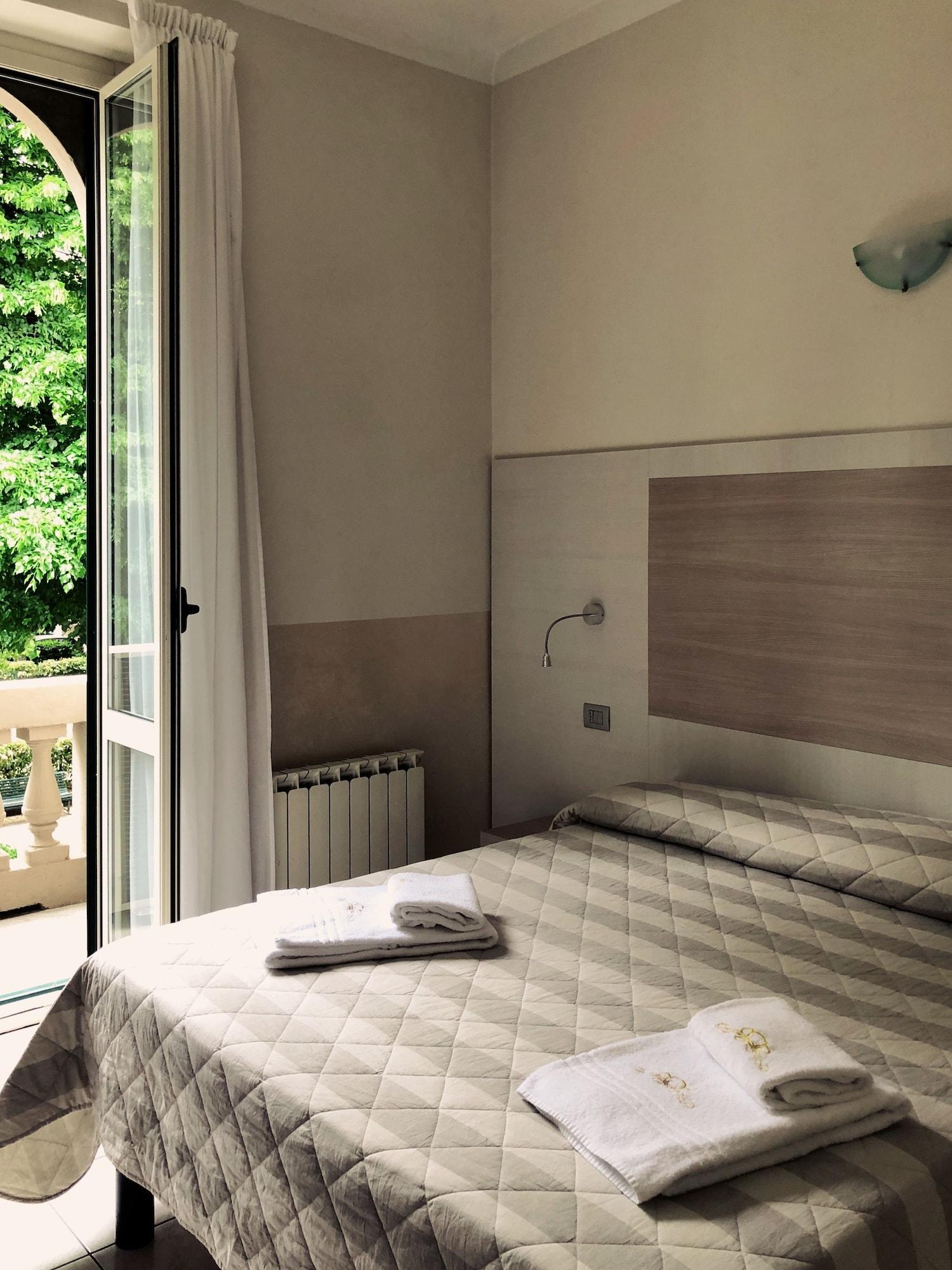 Hotel Due Giardini Мілан Екстер'єр фото