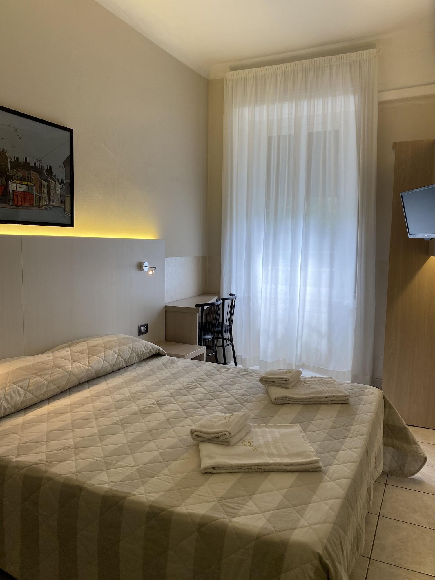 Hotel Due Giardini Мілан Екстер'єр фото